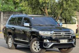 HOT!!! 2019 Toyota Land Cruiser LC200 Bulletproof level 6 for sale at affordable price!